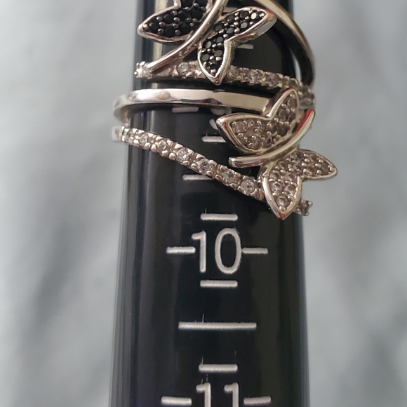 Ring - Picture 6 of 6